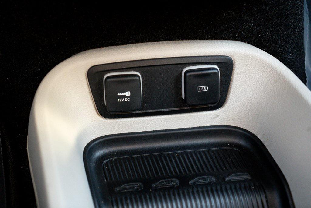 used 2018 Chrysler Pacifica car, priced at $13,339