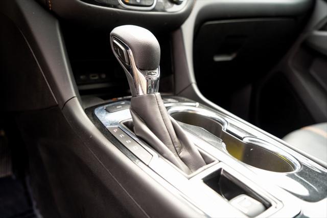 used 2022 Chevrolet Equinox car, priced at $22,115