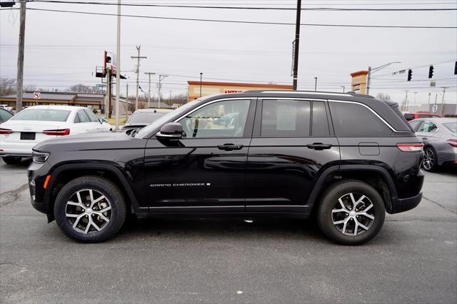 used 2023 Jeep Grand Cherokee car, priced at $29,430