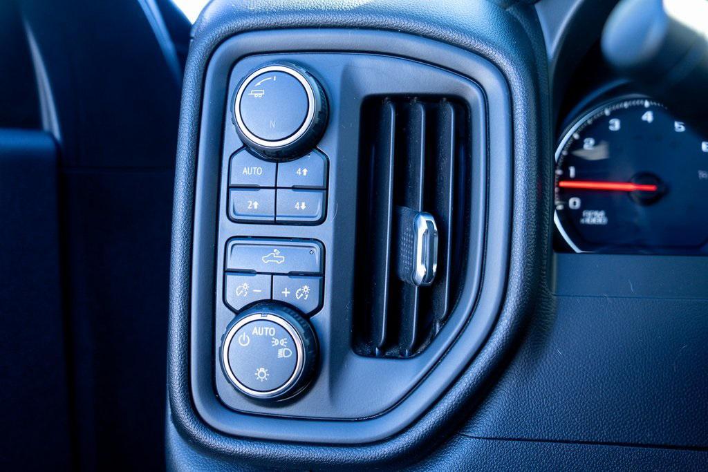 used 2020 Chevrolet Silverado 1500 car, priced at $31,734