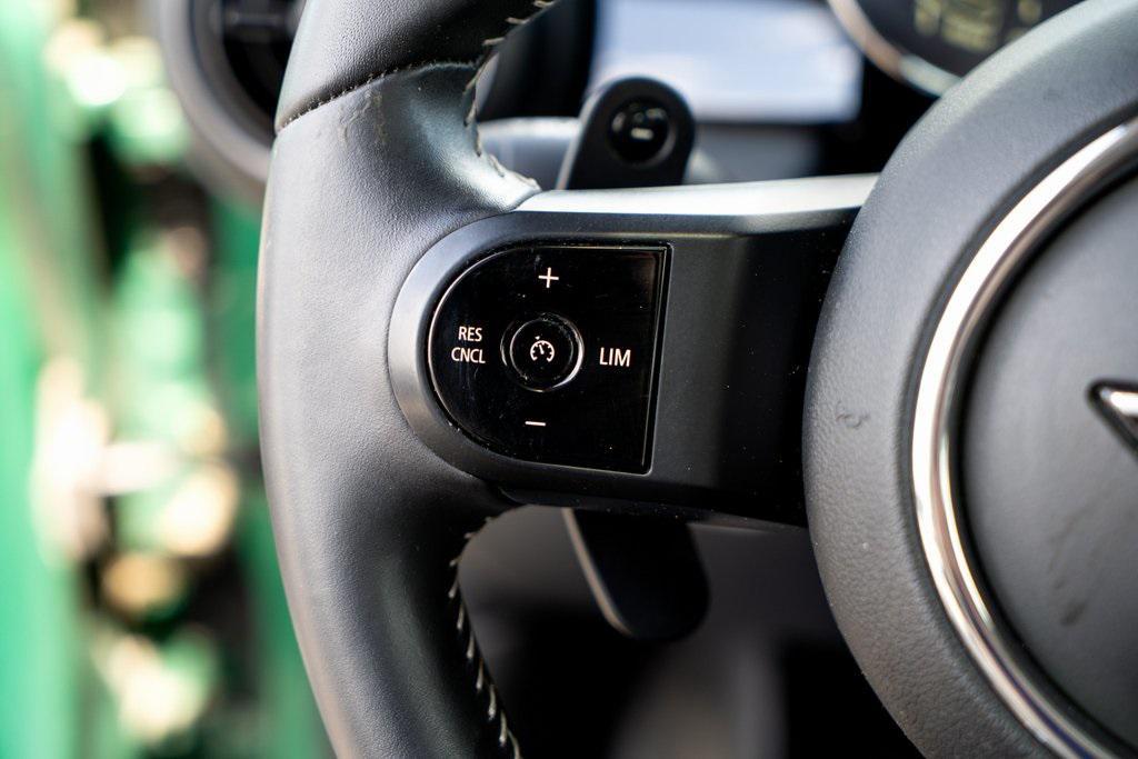 used 2022 MINI Hardtop car, priced at $20,987