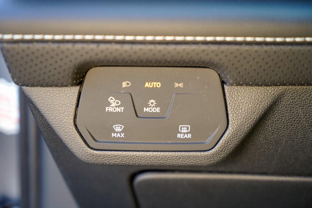 used 2024 Volkswagen Atlas car, priced at $29,953