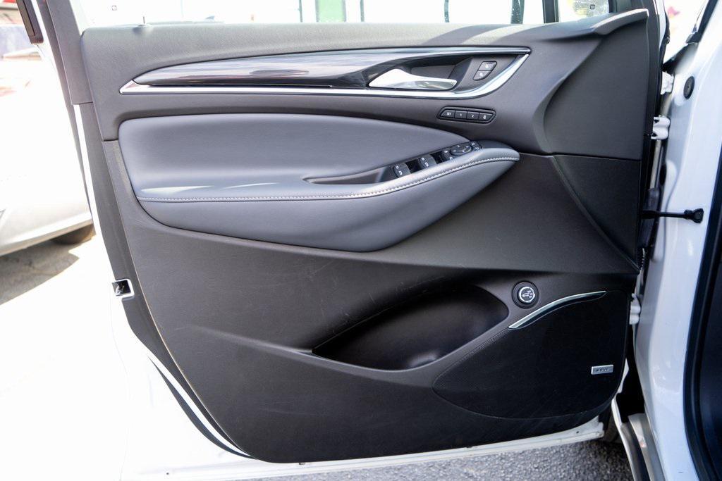 used 2024 Buick Enclave car, priced at $31,275