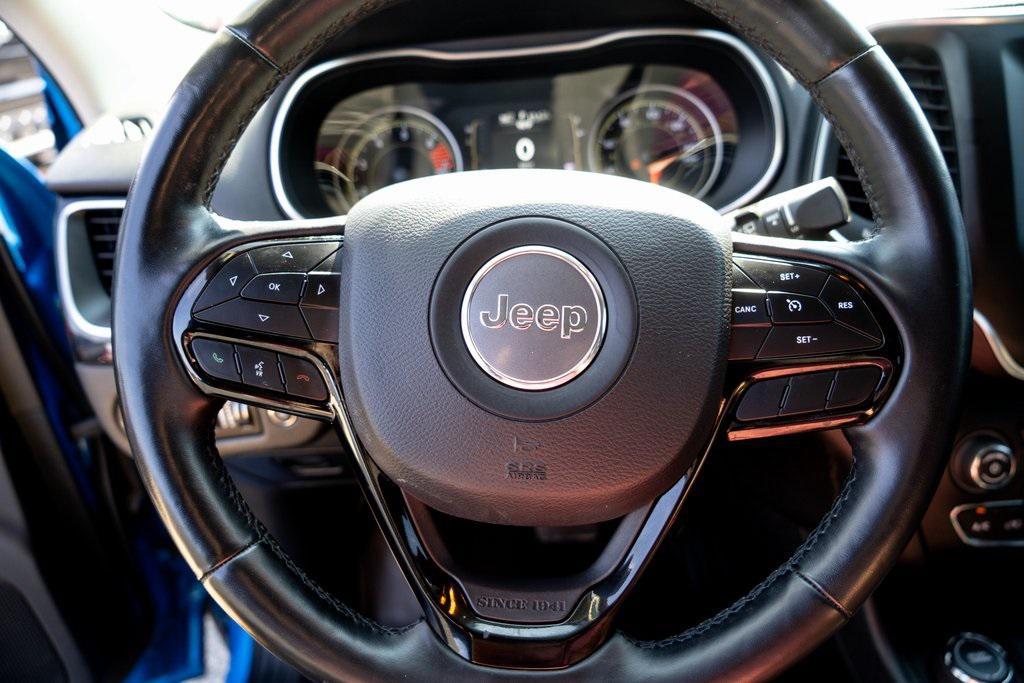 used 2020 Jeep Cherokee car, priced at $20,125