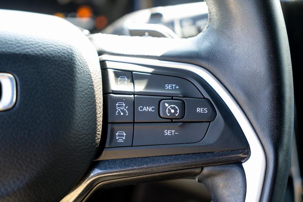 used 2022 Jeep Grand Cherokee L car, priced at $33,287