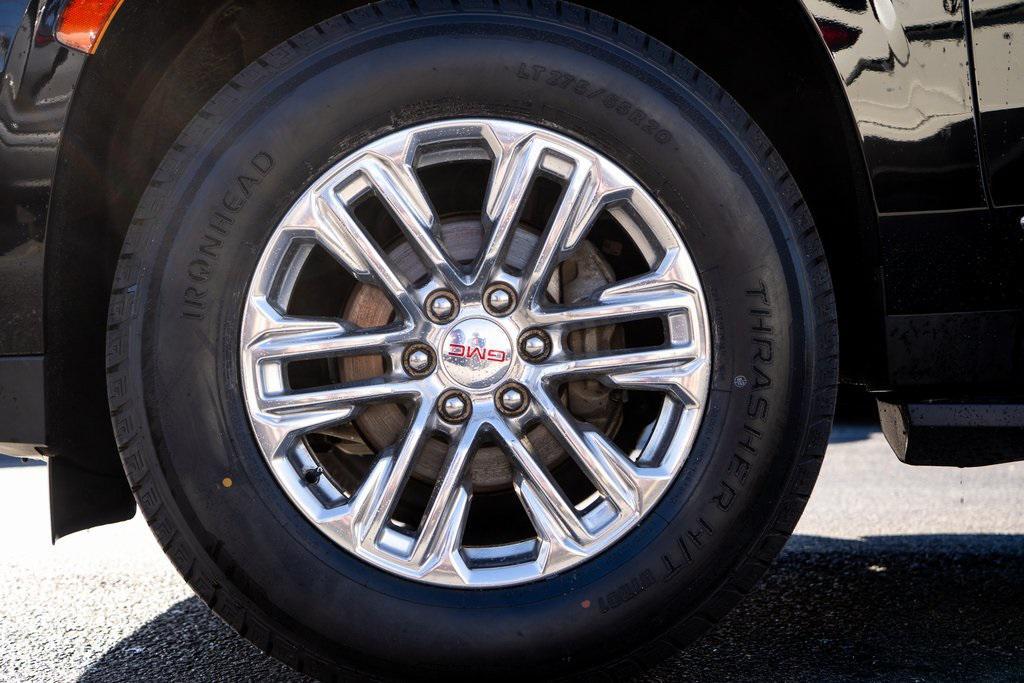 used 2021 GMC Yukon XL car, priced at $43,505