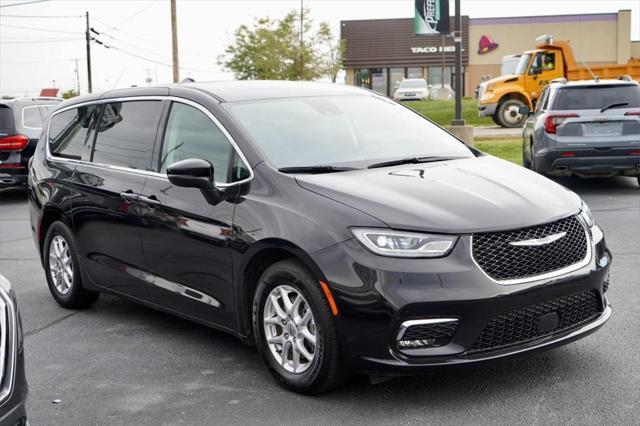 used 2023 Chrysler Pacifica car, priced at $25,191