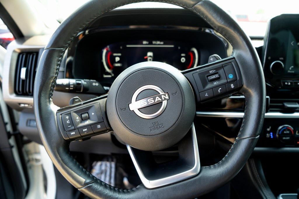 used 2023 Nissan Pathfinder car, priced at $39,560
