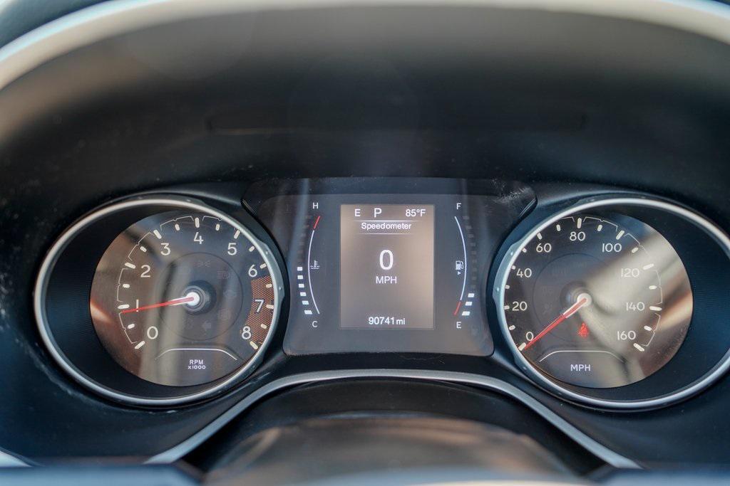 used 2020 Jeep Compass car, priced at $16,248