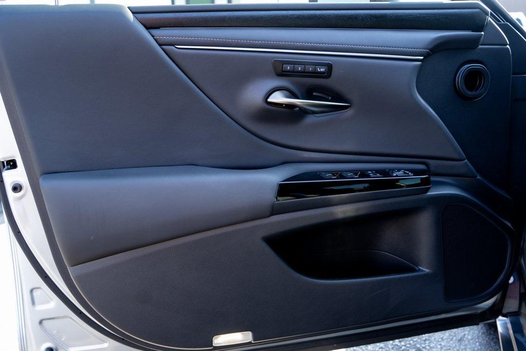 used 2024 Lexus ES 350 car, priced at $38,799