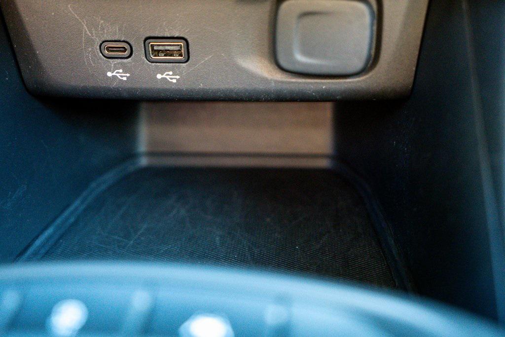 used 2024 Buick Envista car, priced at $22,049