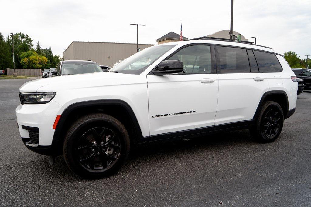used 2024 Jeep Grand Cherokee L car, priced at $32,713