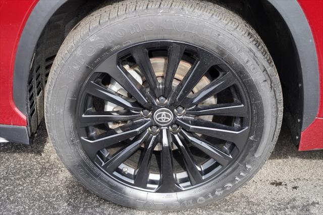 used 2023 Toyota Highlander car, priced at $38,890