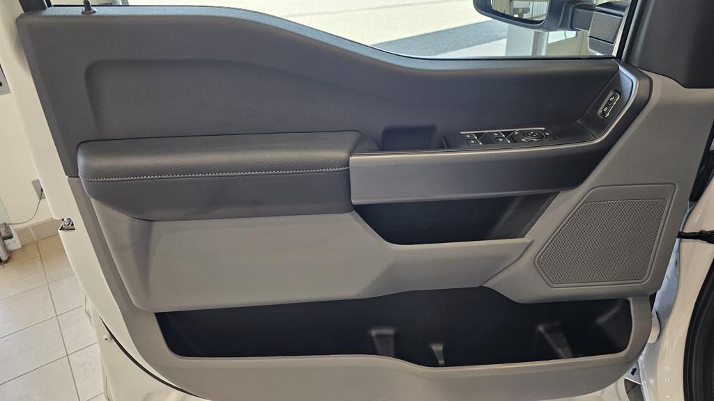 new 2025 Ford F-350 car, priced at $69,455