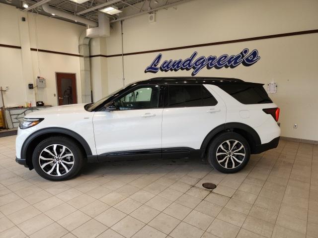 new 2025 Ford Explorer car, priced at $51,655