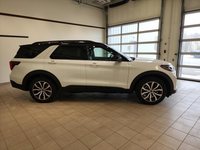 new 2025 Ford Explorer car, priced at $51,655