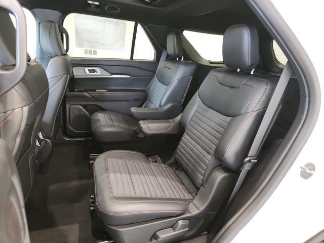 new 2025 Ford Explorer car, priced at $51,655