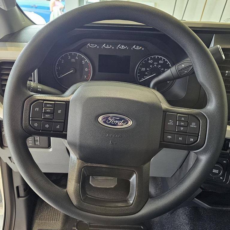 new 2025 Ford F-250 car, priced at $49,620