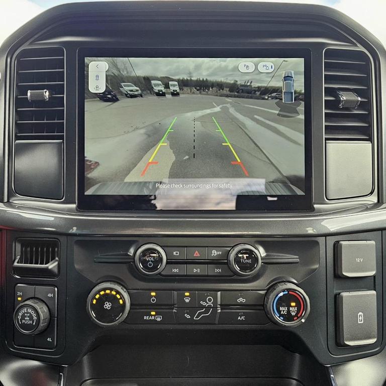 new 2025 Ford F-150 car, priced at $51,370