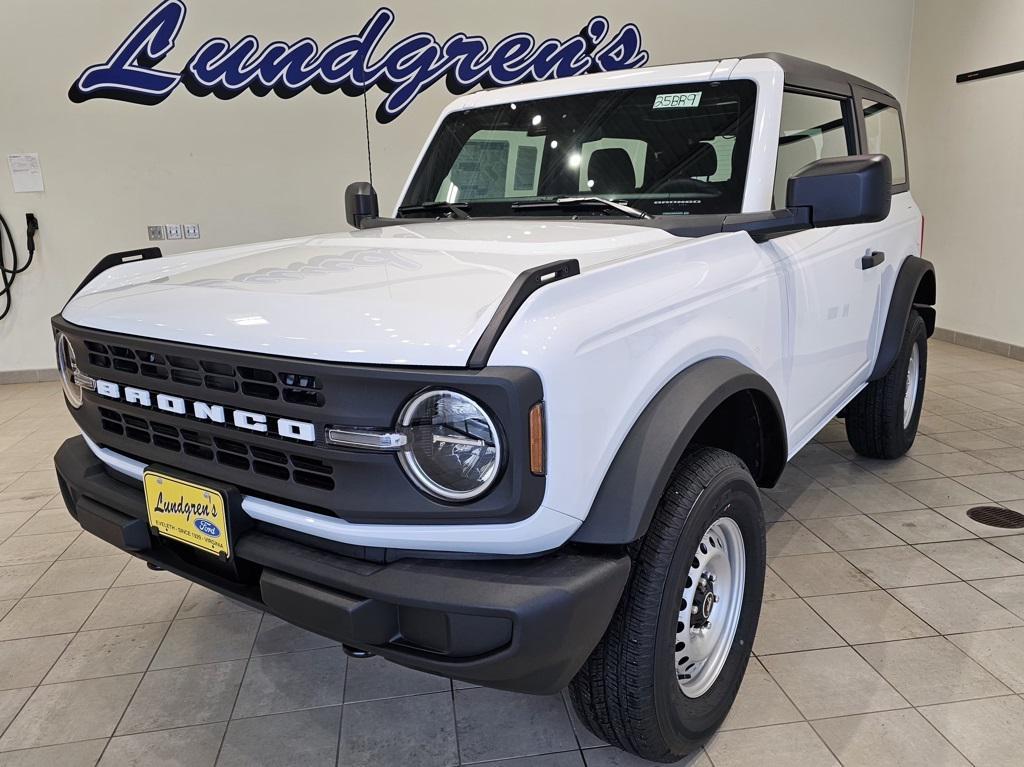 new 2025 Ford Bronco car, priced at $40,725