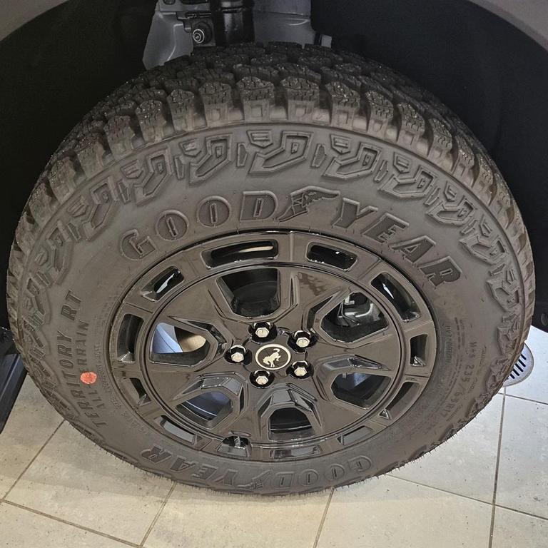new 2025 Ford Bronco Sport car, priced at $45,650