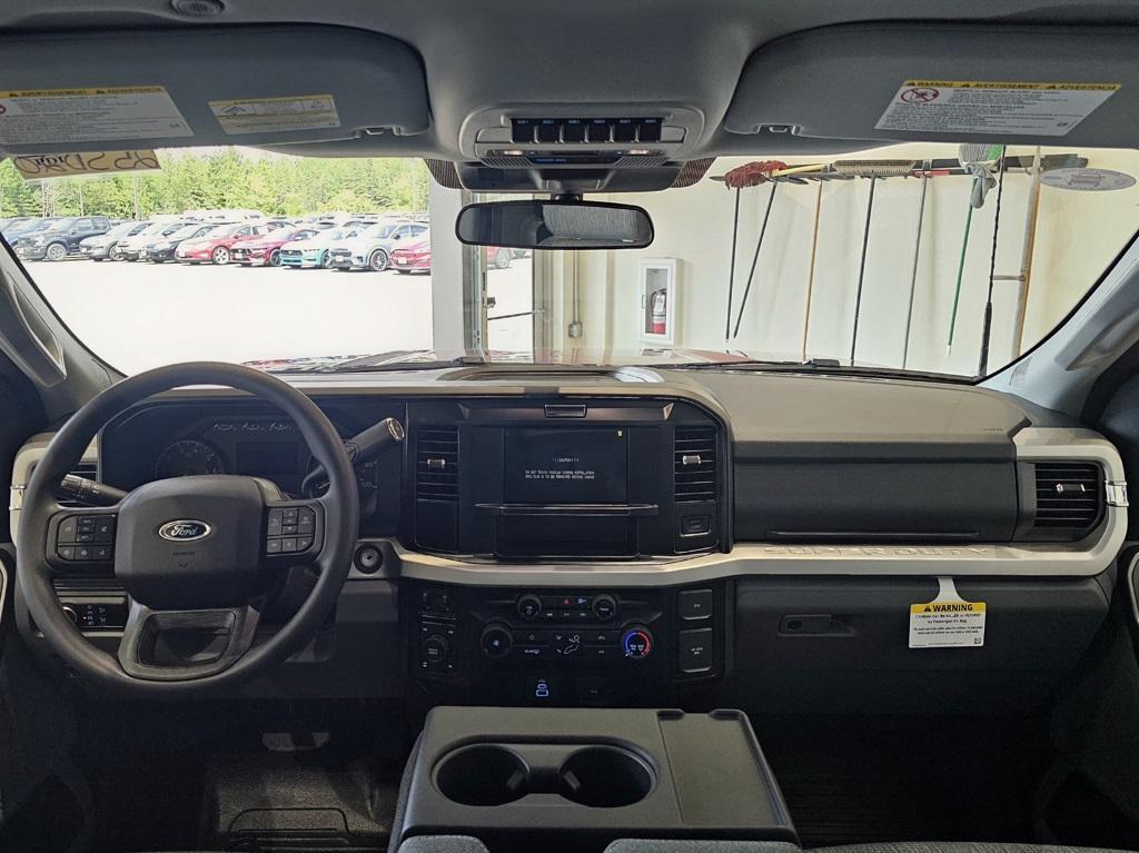 new 2025 Ford F-350 car, priced at $57,920