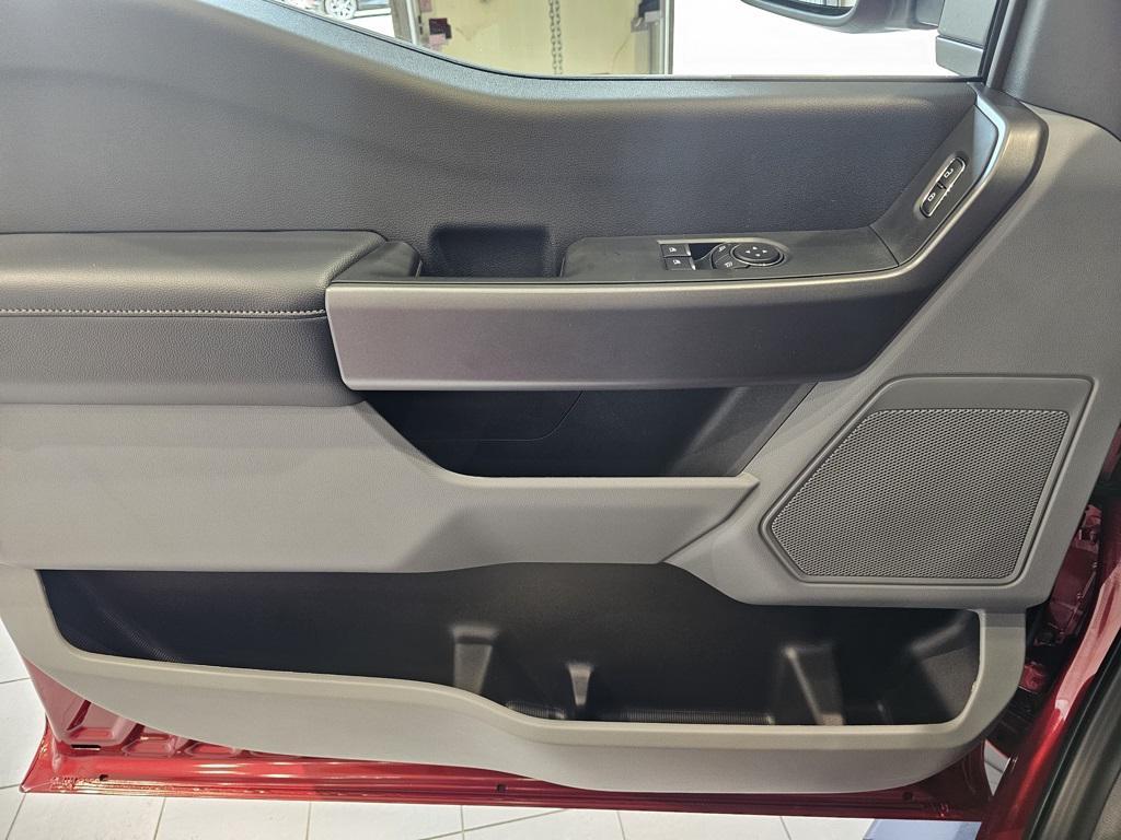 new 2025 Ford F-350 car, priced at $57,920