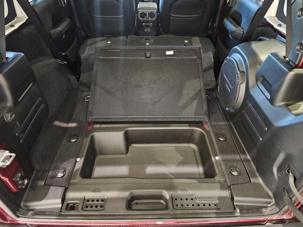 used 2021 Jeep Wrangler Unlimited car, priced at $33,995