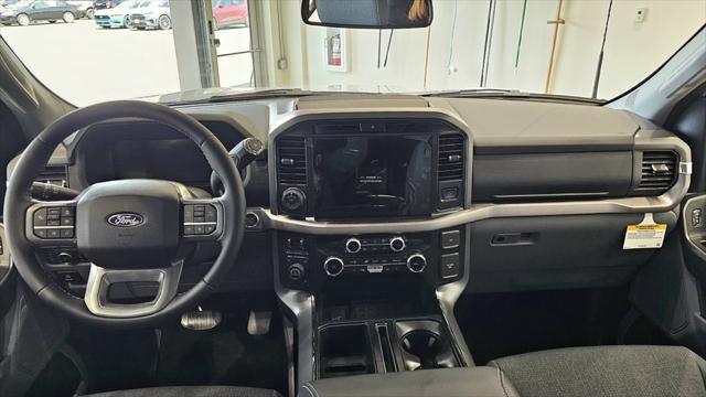 new 2025 Ford F-150 car, priced at $62,660