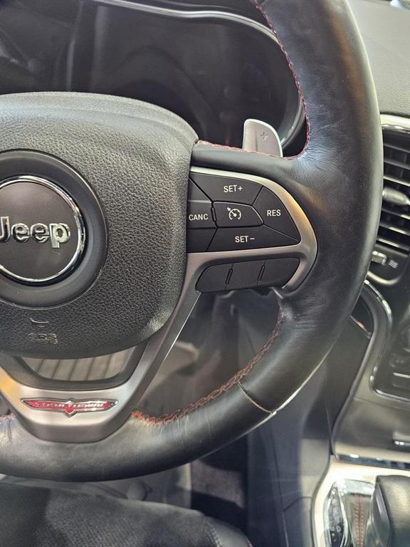 used 2017 Jeep Grand Cherokee car, priced at $16,895
