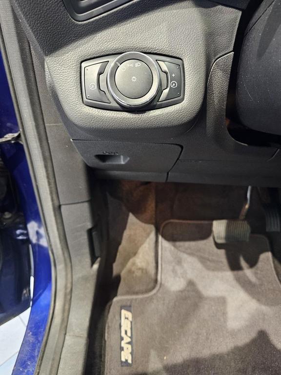 used 2013 Ford Escape car, priced at $6,990