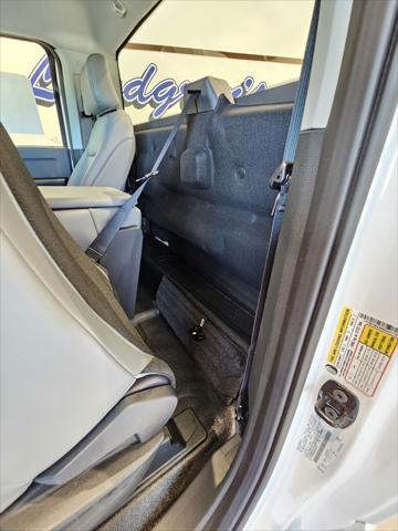 new 2025 Ford F-250 car, priced at $51,015