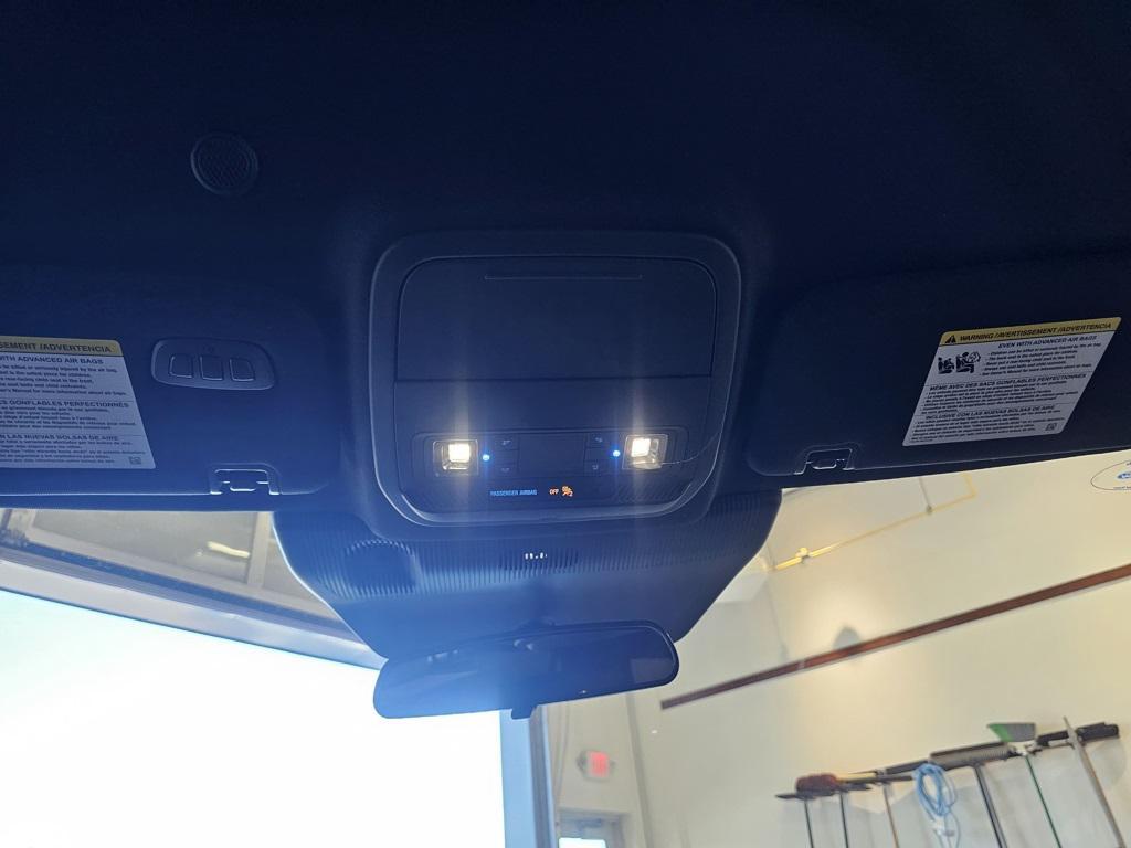 new 2025 Ford Explorer car, priced at $48,080