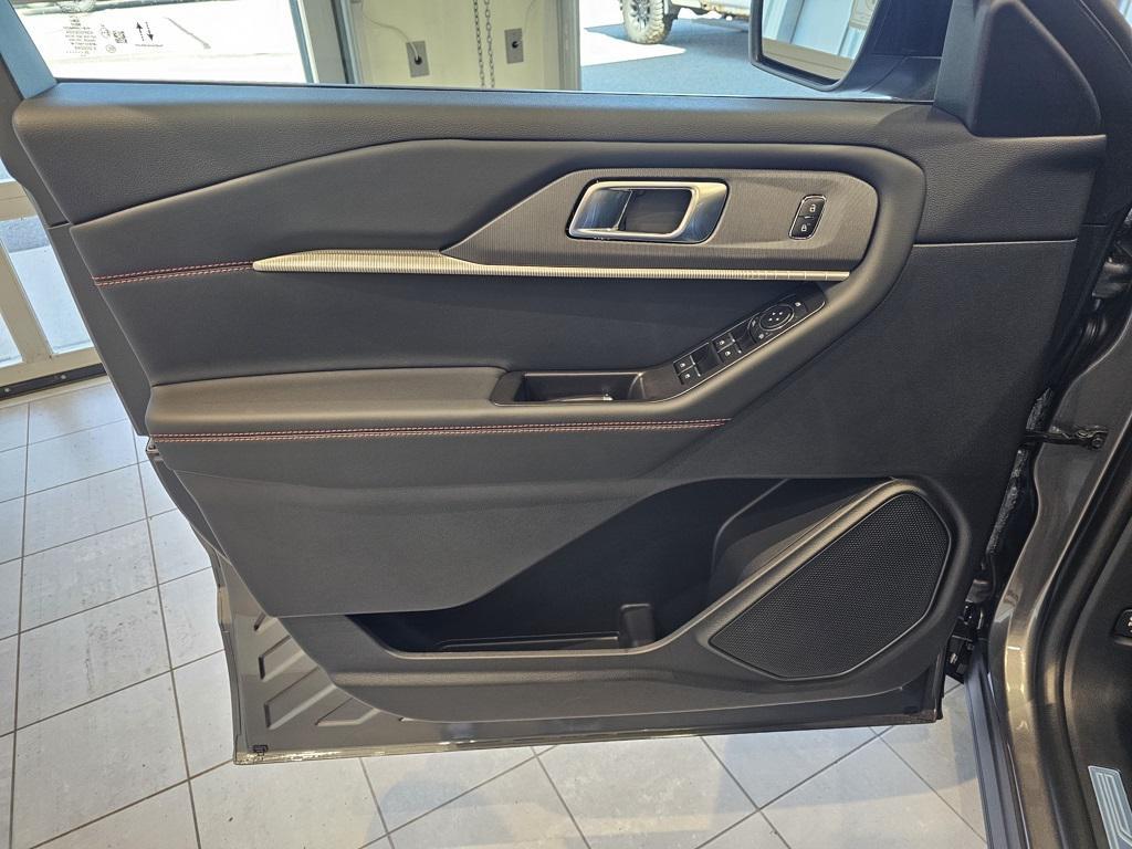 new 2025 Ford Explorer car, priced at $48,080