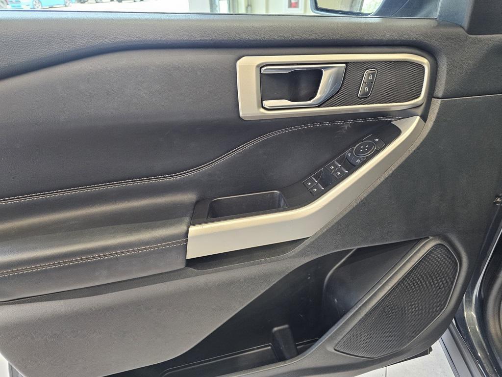 used 2022 Ford Explorer car, priced at $26,795