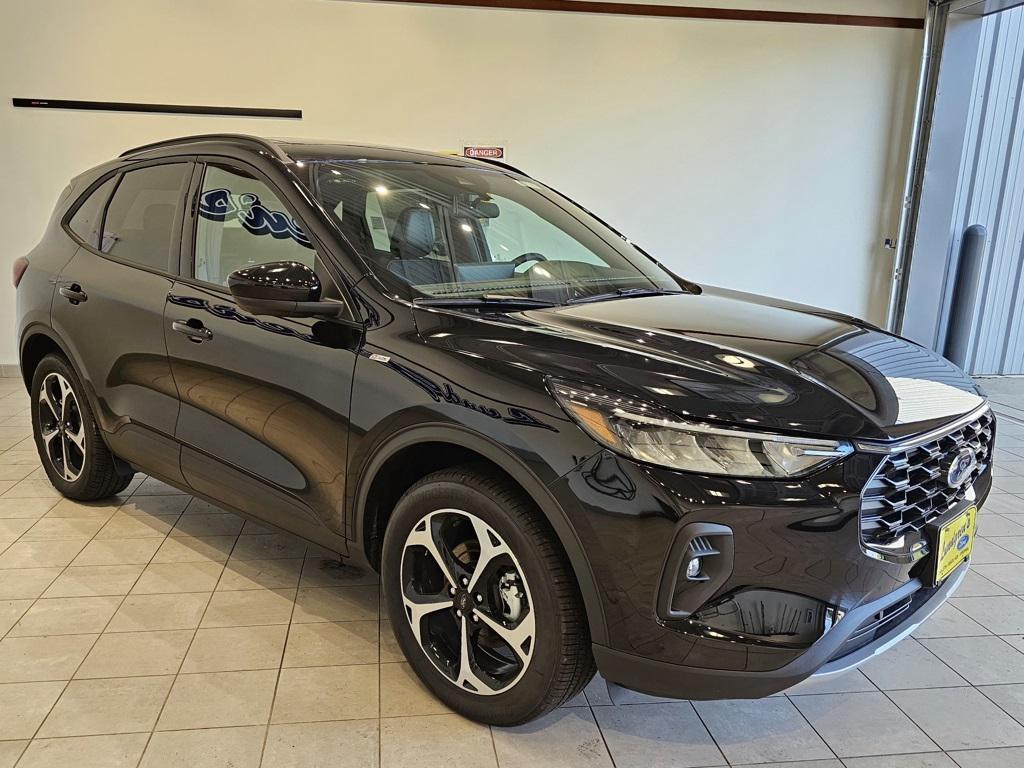 new 2025 Ford Escape car, priced at $37,010