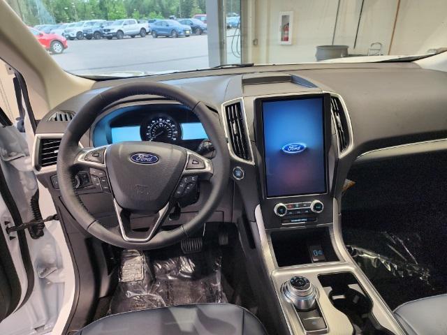 new 2024 Ford Edge car, priced at $40,529