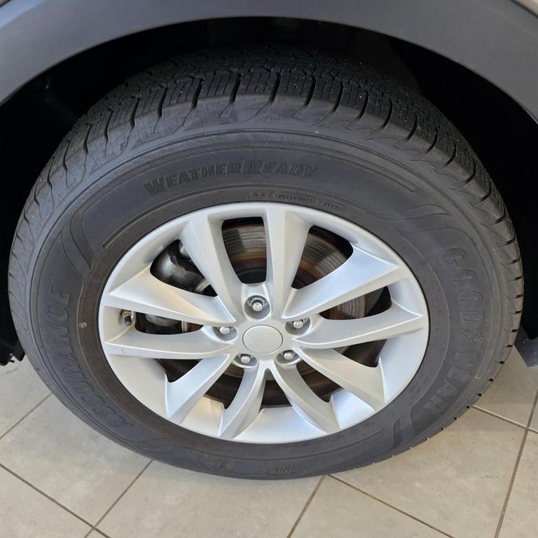 used 2017 Kia Sorento car, priced at $11,990