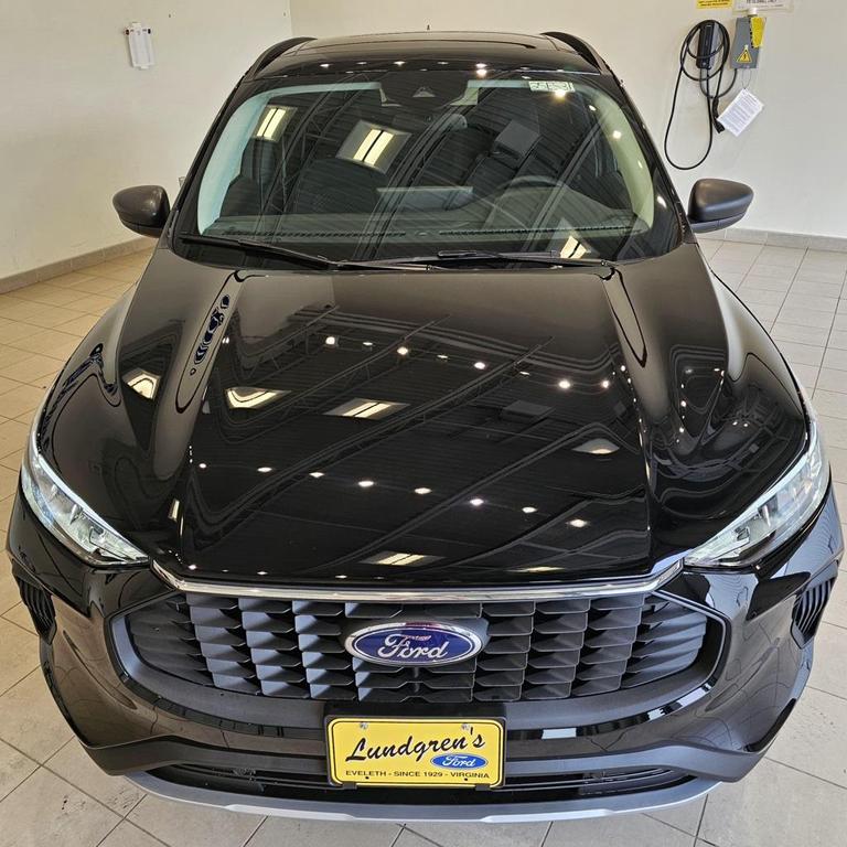 new 2025 Ford Escape car, priced at $35,515