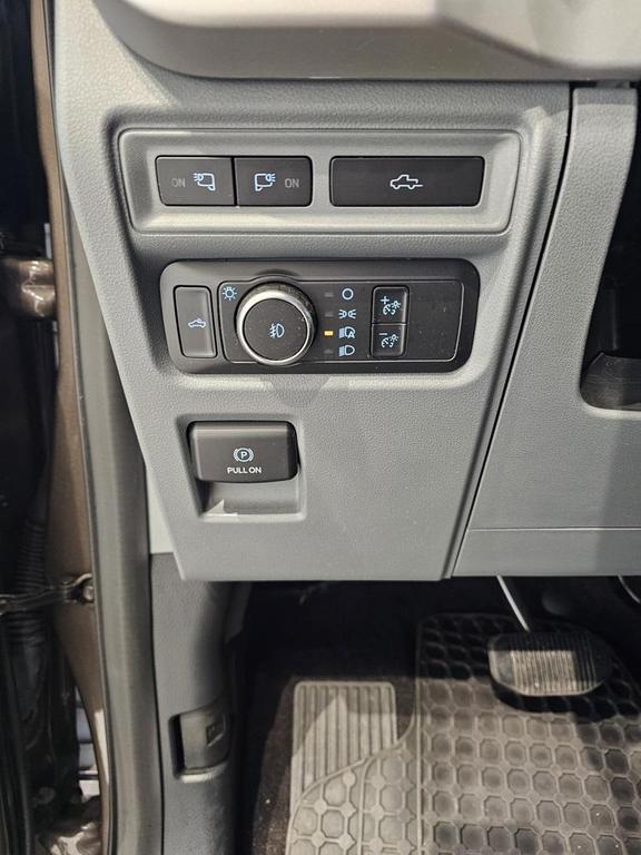 used 2021 Ford F-150 car, priced at $32,990