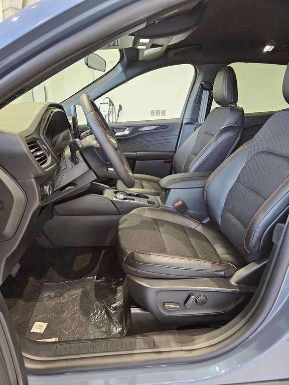 new 2025 Ford Escape car, priced at $32,285