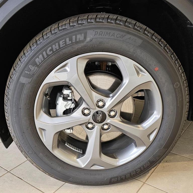 new 2025 Ford Escape car, priced at $32,285