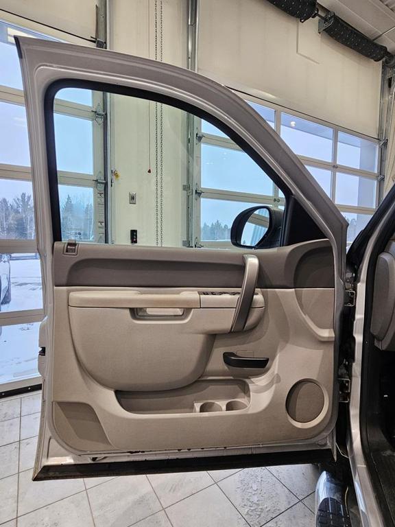 used 2013 Chevrolet Silverado 1500 car, priced at $10,985