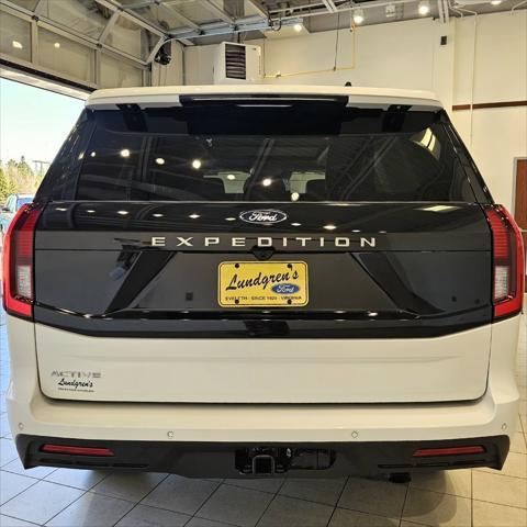 new 2025 Ford Expedition car, priced at $72,395