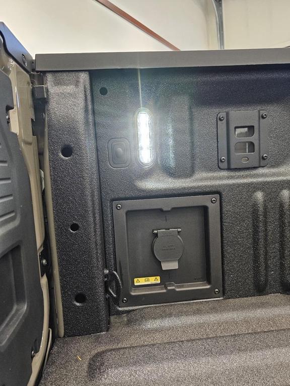 new 2025 Ford F-150 car, priced at $76,040