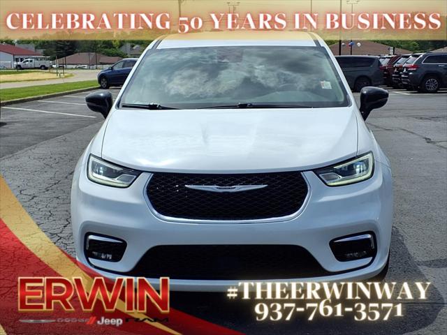 used 2024 Chrysler Pacifica car, priced at $36,998