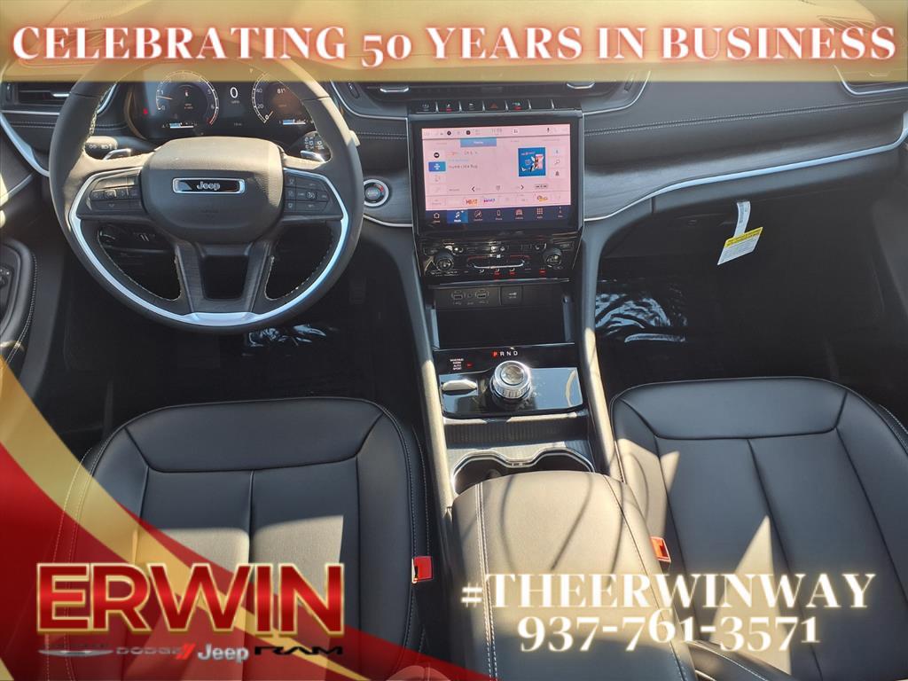 new 2025 Jeep Grand Cherokee car, priced at $49,655