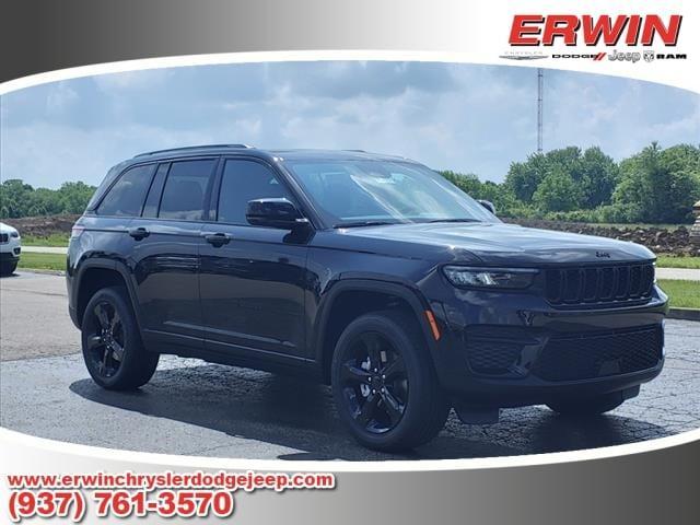 new 2024 Jeep Grand Cherokee car, priced at $48,740