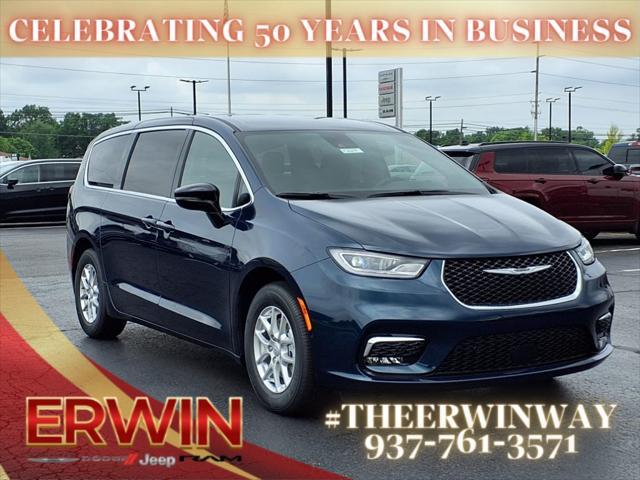 new 2025 Chrysler Pacifica car, priced at $43,527