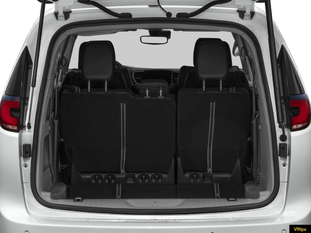 used 2024 Chrysler Pacifica car, priced at $29,498